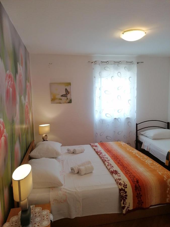 Apartments Marlen Mali Losinj Luaran gambar